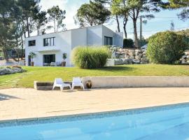Hotel Foto: Amazing Home In Allauch With 3 Bedrooms, Wifi And Outdoor Swimming Pool