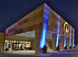 罗森国际公园附近酒店