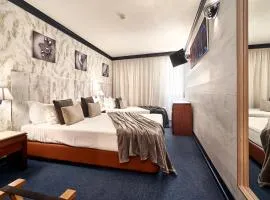 Galeria Suite Hotel โรงแรมในอาเวโร