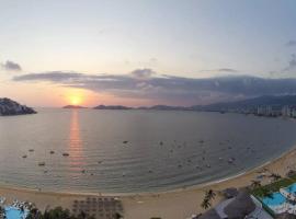 ホテル写真: Luxury apartment in front of Acapulco Beach