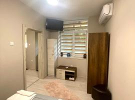 Home, hôtel à Varna