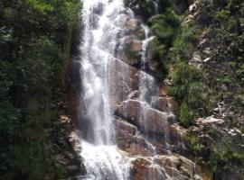 Famiglia da Serra, Hotel in Delfinópolis