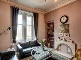 호텔 사진: Stylish Luxury 2-Bed Serviced Apartment in Heart of West End SSE Hydro Botanic Gardens