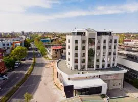 Hotel Verticalplus