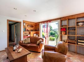 Ξενοδοχείο φωτογραφία: Holiday Home La Longère by Interhome