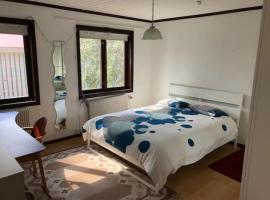 Hotel fotoğraf: Private Room in Shared House-Close to University and Hospital-6