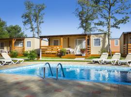 Maistra Camping Valkanela Mobile homes، فندق في فونتانا