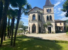 Hotel fotoğraf: Castello mit Park