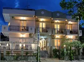Kristal Hotel