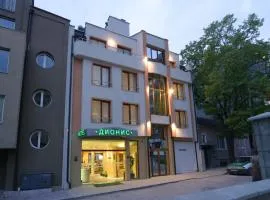 Dionis Hotel