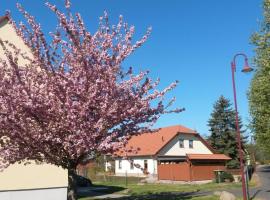 Hotel Photo: Ferienwohnung Störmthaler See