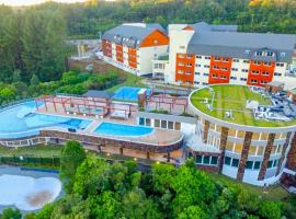 Golden gramado resort Laghetto、グラマドのホテル