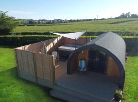 Fulshaw Mill Holidays, hôtel à Stewarton