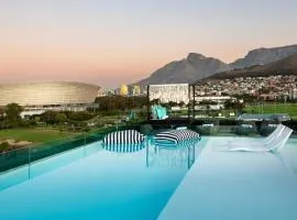 O' Two Hotel - Mouille Point
