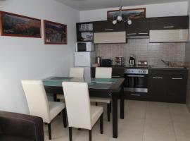 Фотографія готелю: Blonde River Apartman Sőtér Szeged