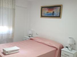 Gambaran Hotel: Rooms Nice and Quite