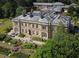Oulton Hall Hotel, Spa & Golf Resort, hotel u gradu Lids