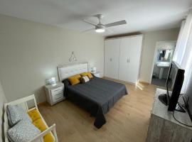 Cal Music, hotel in El Poblenou del Delta