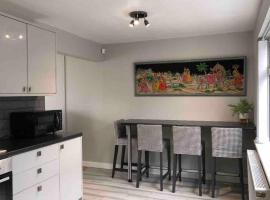 Welsh Getaway Home No 1 - 10 mins to Bike Park Wales, ξενοδοχείο σε Merthyr Tydfil