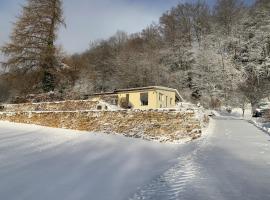 Maison chez Louis, hotel v destinaci Asuel