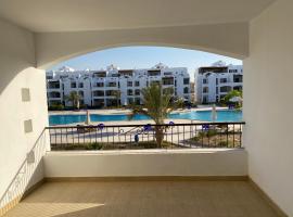 מלון צילום: Palmera Resort Ain Sokna - Building No# 32 Flat No# 4