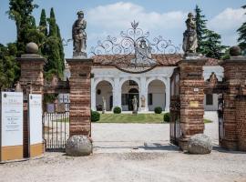 Hotel fotoğraf: Le Camere di Villa Cà Zenobio