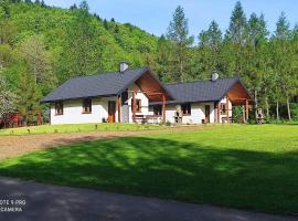 Hotel Foto: Domki "Nad Rzeką Solinką" Tomasz Pasławski