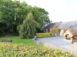 A picture of the hotel: Fuchsia Lane Farm Cottages