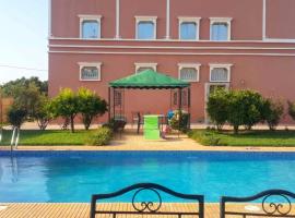 Photo de l’hôtel: 4 bedrooms villa with private pool and enclosed garden at Tou Ganaou