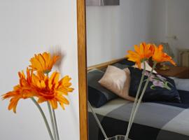 A picture of the hotel: Apartament Sant Joan