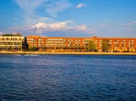 Best Western Plus Oswego Hotel and Conference Center