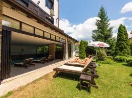 Hotel Bansko SPA & Holidays - Free Parking, hotel en Bansko