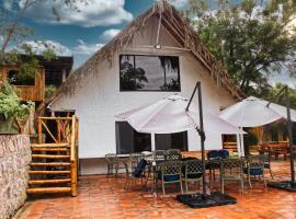 La Casa White, hotel in Prado