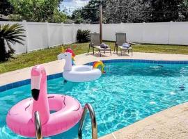 Hotel foto: The Flamingo*4bed*pool*jacuzzi*foosball