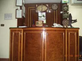 阿尔米格拉比酒店