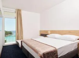 Colentum Resort Murter