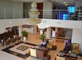 Nobila Airport Hotel, hotel in Cotonou