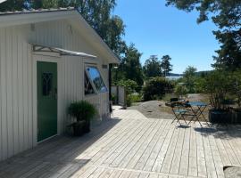 מלון צילום: Modern cottage in Årsta Havsbad Stockholm, Sweden