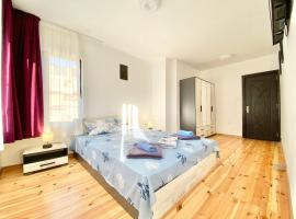 Hotel Photo: Lovely 2 Bedroom Apartment for 6 Guest in Burgas