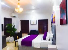 J Gibson Hotel