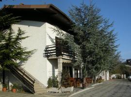 A picture of the hotel: Turistična kmetija Birsa