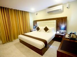 Fotos de Hotel: Golden Crown Hotel Alseeb Muscat