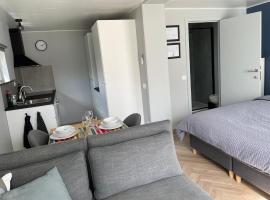 Hotel foto: Tiny House in Limburg bij Kelly & Nick