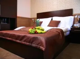 Central Hotel 21