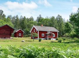 Fotos de Hotel: 16 person holiday home in P LSBODA