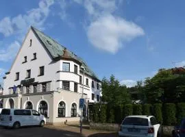 Hotel U Jezírka