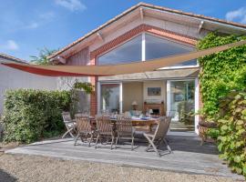 Hotel Photo: Villa familiale pour 11 personnes à 300m de la mer