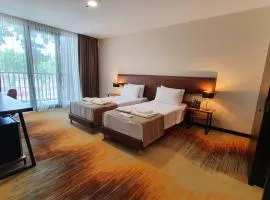 CAROUSEL HOTEL