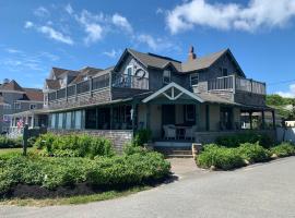 Capricorn House, hotel in Oak Bluffs