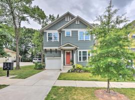 Фотография гостиницы: Modern Charlotte Home about 4 Mi to Downtown!